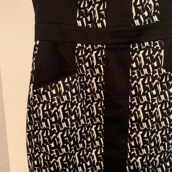 French Connection black and white dress - size 8 - Picture 2 of 4